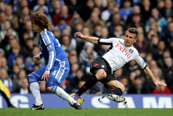 体操新星斩获五金 赛艇健儿破浪夺魁“东莞飞人”卫冕落泪